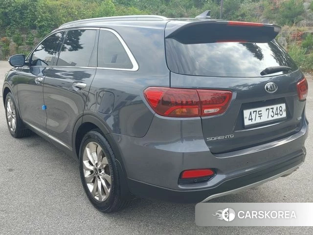 Kia The New Sorento id 4435338 из Кореи 17