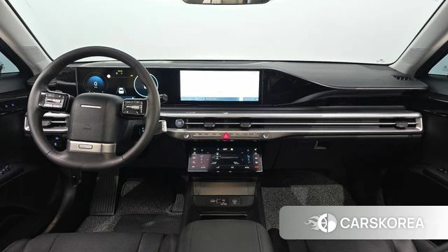 Hyundai Grandeur (GN7) id 3799015 из Кореи 17