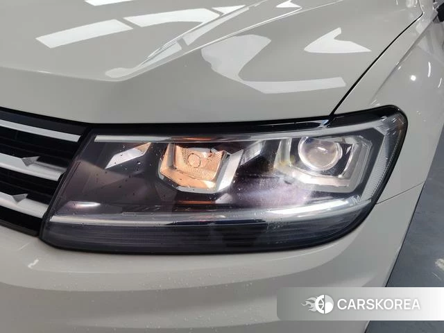 Volkswagen Tiguan L id 4215753 из Китая 17