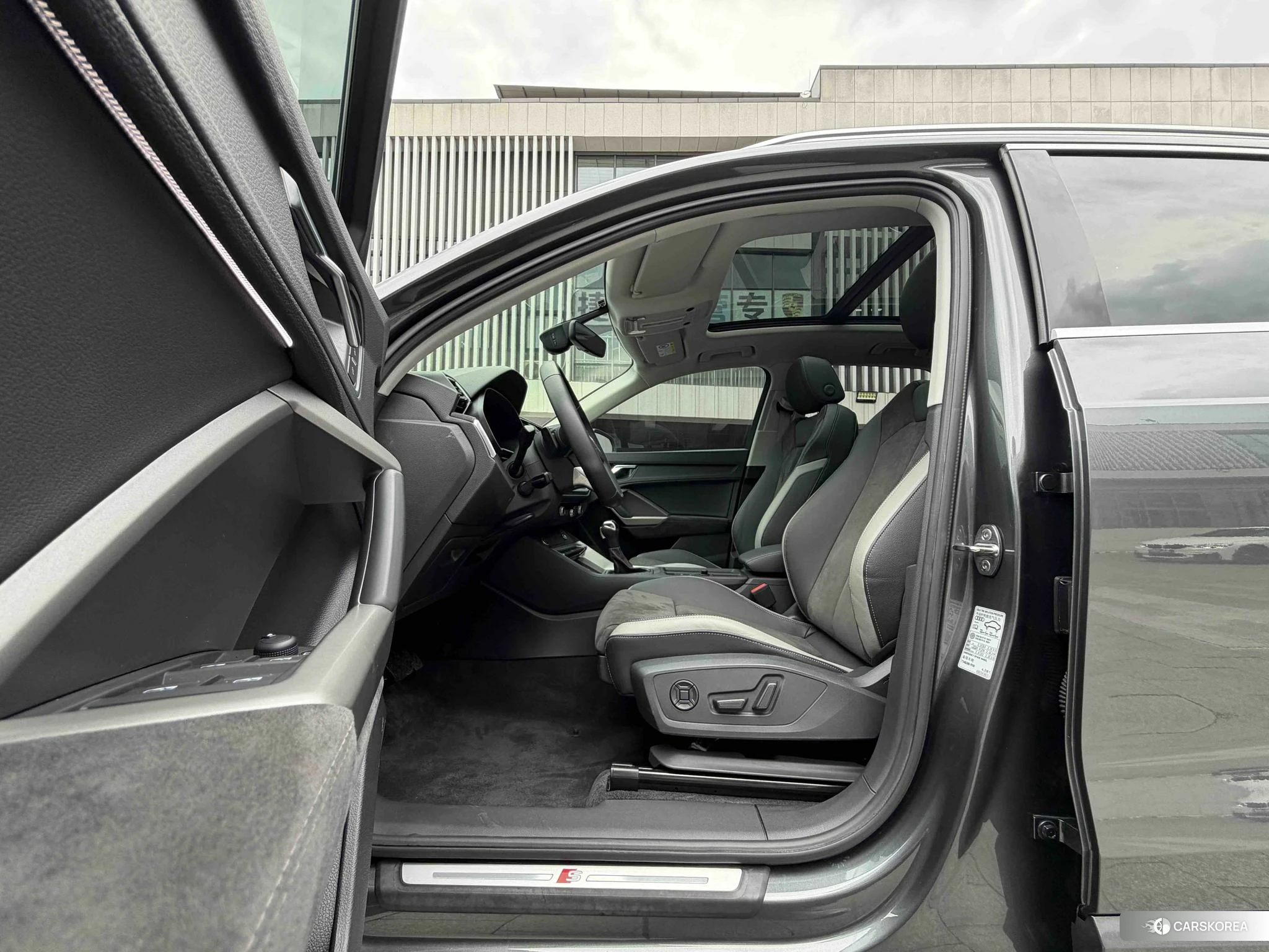 Audi Q3 id 4513841 из Китая 14