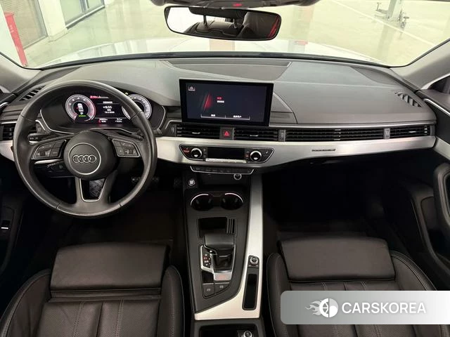 Audi A4L id 4258686 из Китая 11
