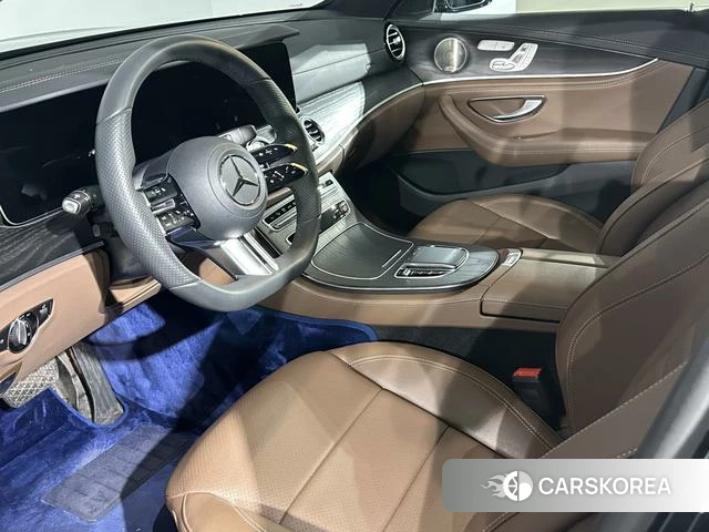 Mercedes-Benz E-class id 4307114 из Китая 15