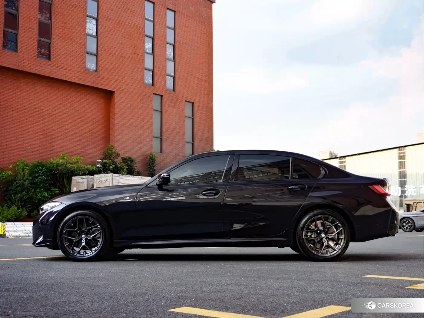 BMW 3 series id 4589437 из Китая 21