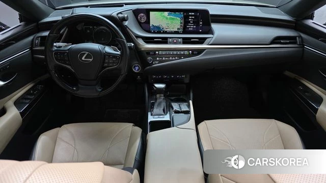 Lexus ES300h 7th generation id 3936776 из Кореи 17