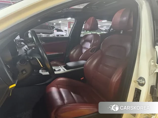 Kia Stinger id 3362722 из Кореи 17