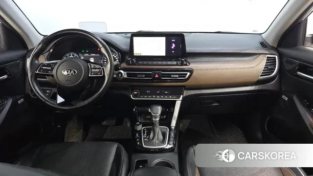 Kia Seltos id 3760554 из Кореи 17