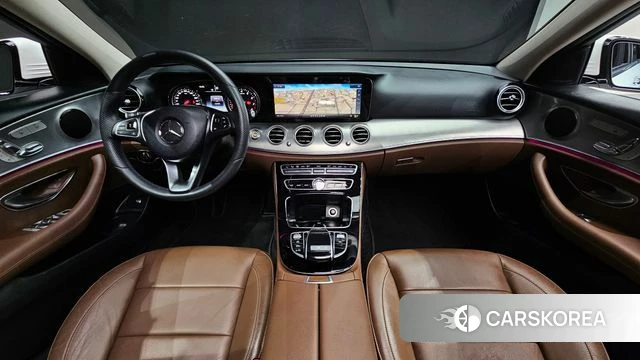 Mercedes-Benz E-Class W213 id 4246257 из Кореи 27