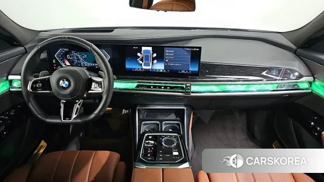 BMW 7 Series (G70) id 3571389 из Кореи 17