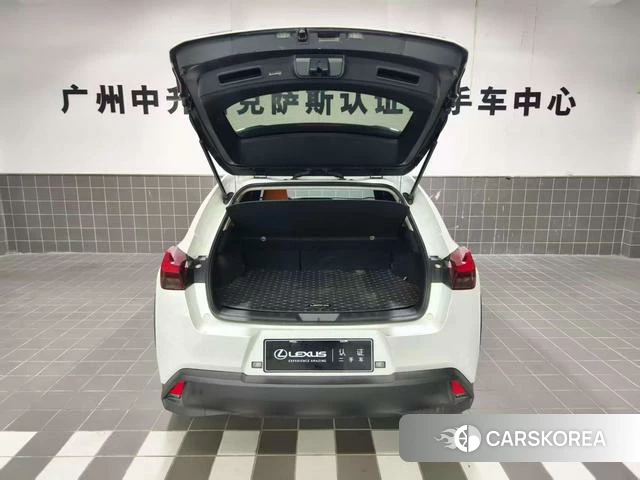 Lexus UX id 4227910 из Китая 20