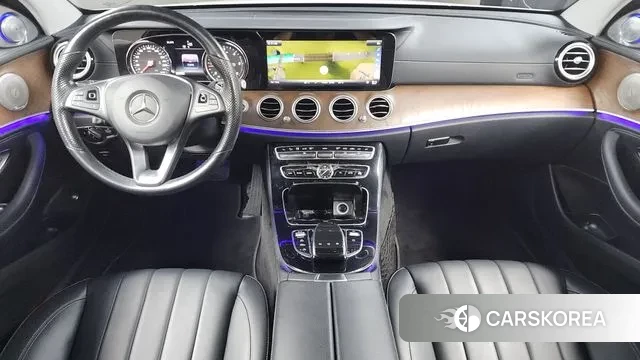 Mercedes-Benz E-Class W213 id 3050617 из Кореи 17