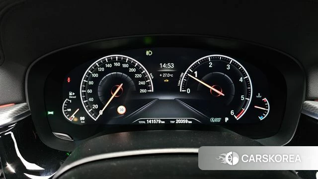 BMW 5 Series (G30) id 3924581 из Кореи 17