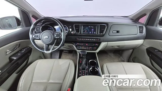 Kia The New Carnival id 2679114 из Кореи 17