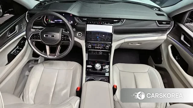 Jeep Grand Cherokee (WL) id 3614749 из Кореи 17