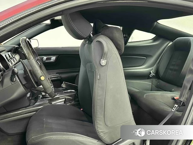 Ford Mustang id 4190515 из Китая 9