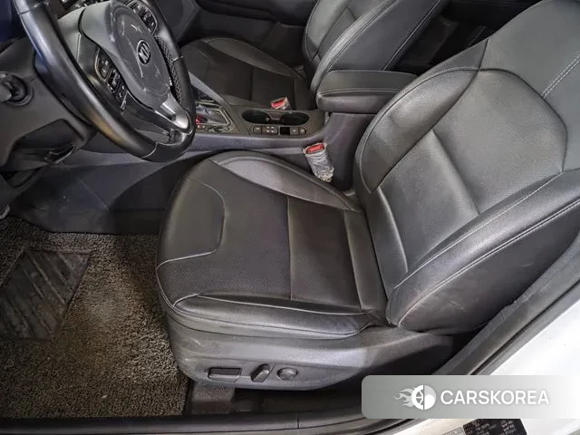 Kia The New Niro id 3399592 из Кореи 10