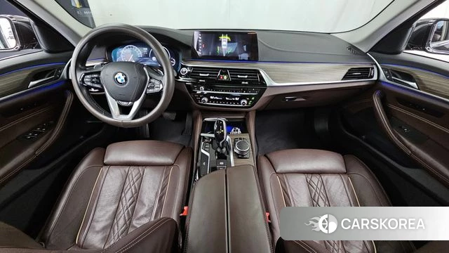 BMW 5 Series (G30) id 4732635 из Кореи 17