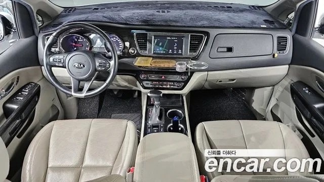 Kia The New Carnival id 2876087 из Кореи 17