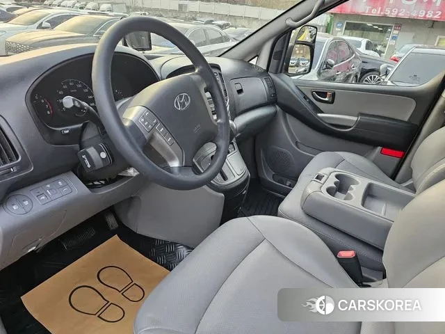 Hyundai The New Grand Starex id 3636518 из Кореи 14