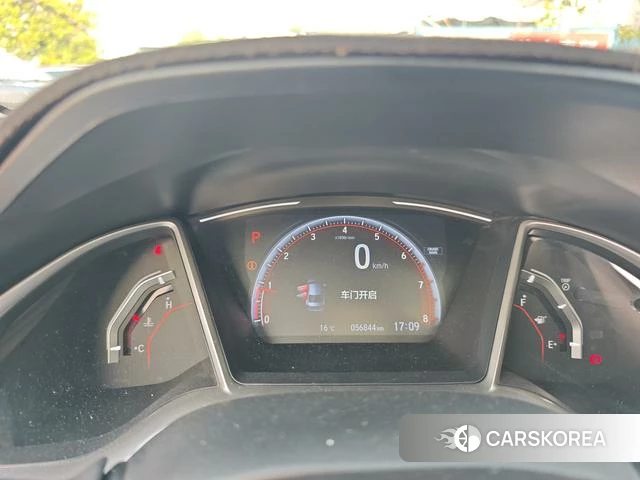 Honda Civic id 3902179 из Китая 7