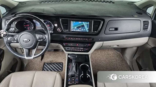 Kia The New Carnival id 3297436 из Кореи 17