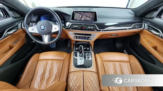 BMW 7 Series (G11) id 3335516 из Кореи 17