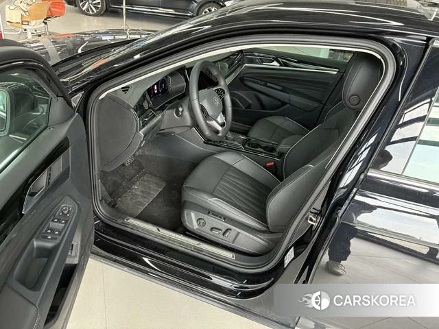 Volkswagen Passat id 4263200 из Китая 12