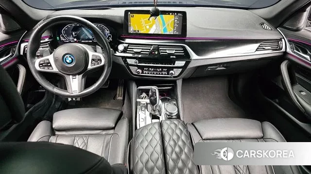 BMW 5 Series (G30) id 2989797 из Кореи 17