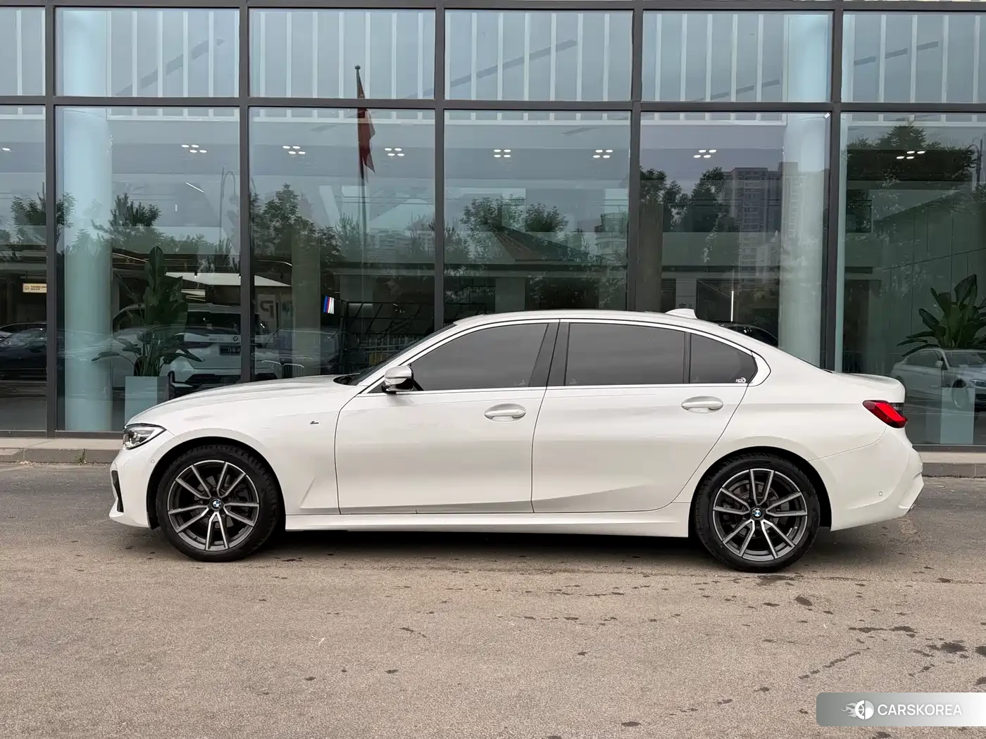 BMW 3 series id 4545657 из Китая 7