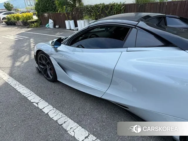McLaren 720S id 3106202 из Кореи 10