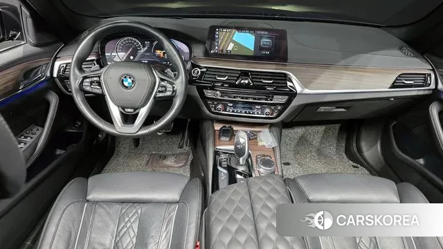 BMW 5 Series (G30) id 2991402 из Кореи 17