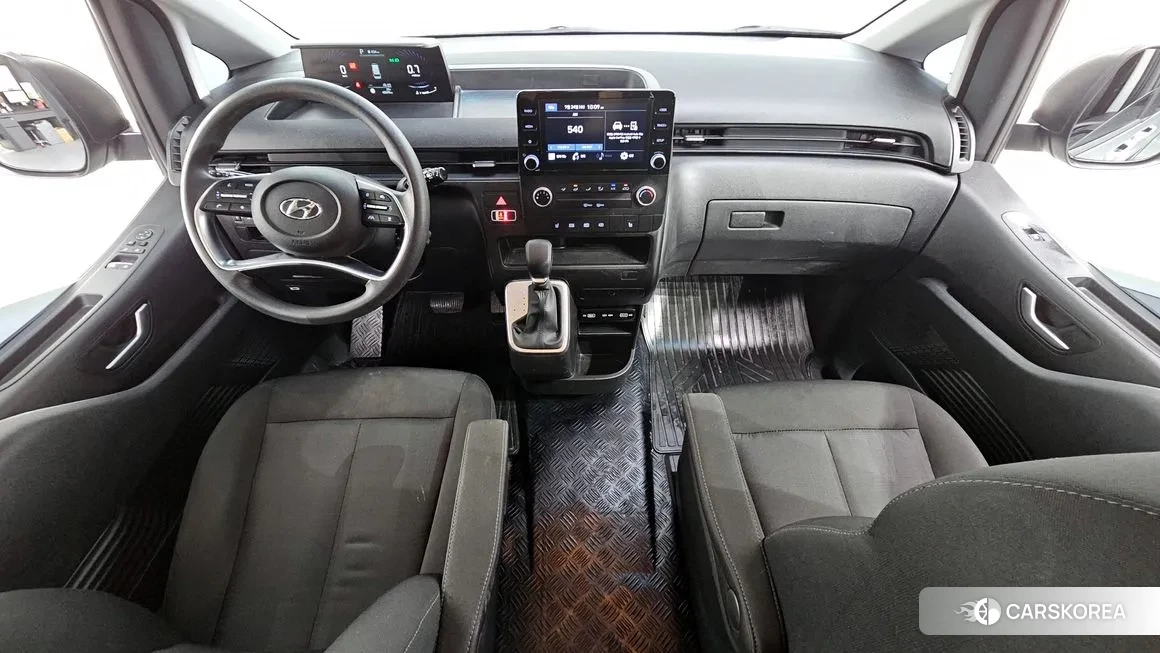 Hyundai Staria id 1735908 из Кореи 17