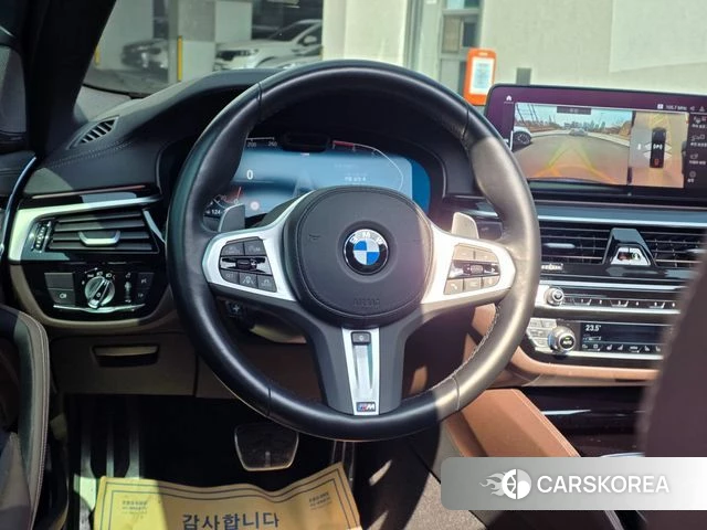 BMW 5 Series (G30) id 3841965 из Кореи 17