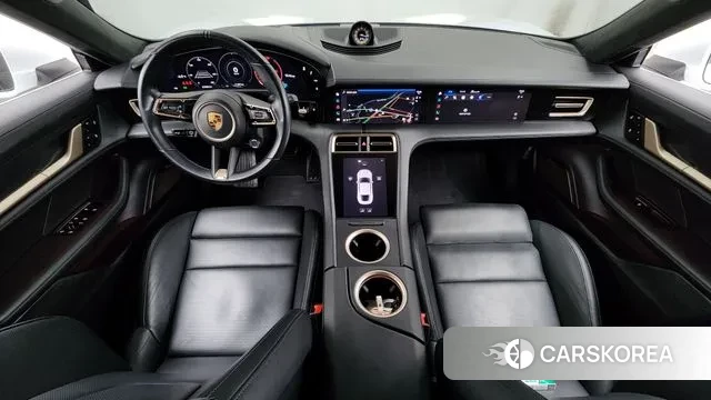 Porsche Taycan id 3519049 из Кореи 17