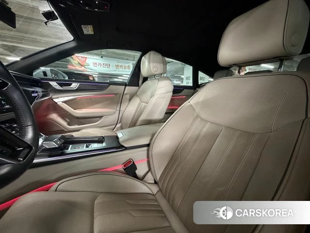 Audi A7 (4K) id 4529904 из Кореи 17