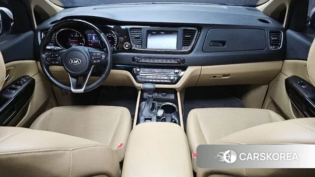 Kia The New Carnival id 2971414 из Кореи 17