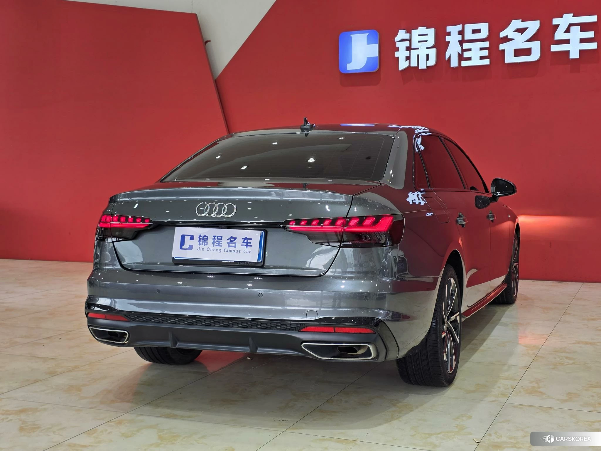 Audi A4L id 4419472 из Китая 7