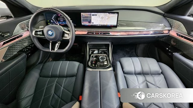 BMW 7 Series (G70) id 4700607 из Кореи 35