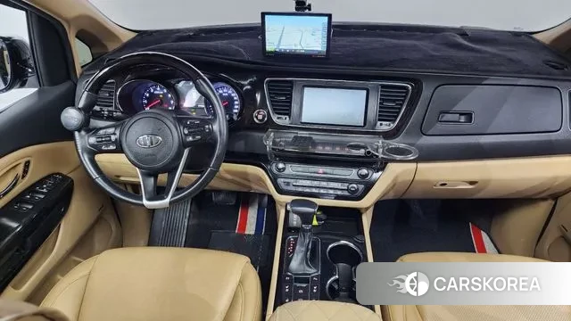 Kia The New Carnival id 3024701 из Кореи 17