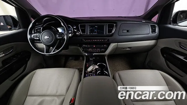 Kia The New Carnival id 2813156 из Кореи 17