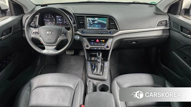 Hyundai Avante AD id 3829298 из Кореи 17