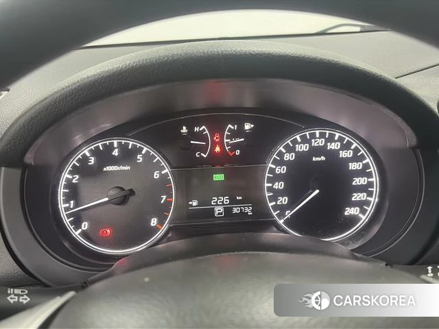 Nissan TIIDA id 4365903 из Китая 17