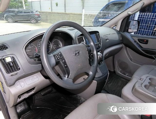 Hyundai The New Grand Starex id 4430405 из Кореи 16