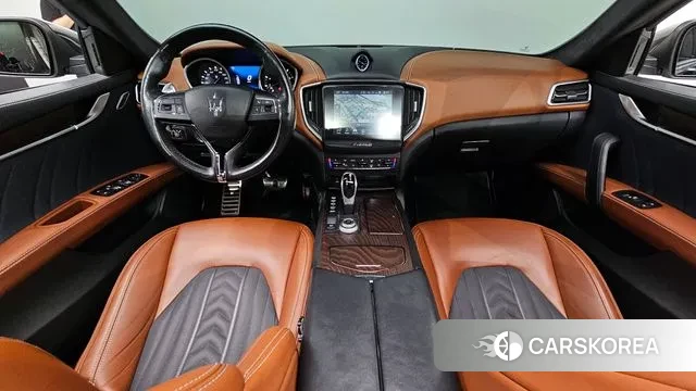 Maserati Ghibli id 2981875 из Кореи 17