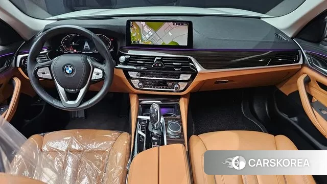 BMW 5 Series (G30) id 2994465 из Кореи 17