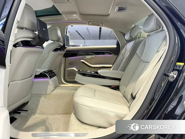 Audi A8 id 4229262 из Китая 15