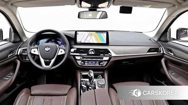 BMW 5 Series (G30) id 3058249 из Кореи 17