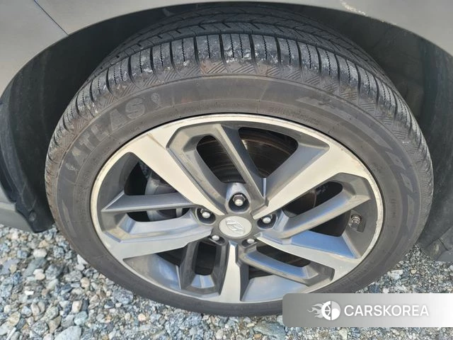 Hyundai Kona id 4856148 из Кореи 17