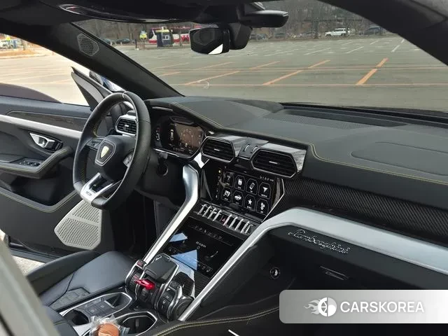Lamborghini Urus id 3503558 из Кореи 17