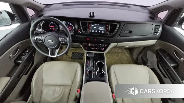 Kia The New Carnival id 3520588 из Кореи 17