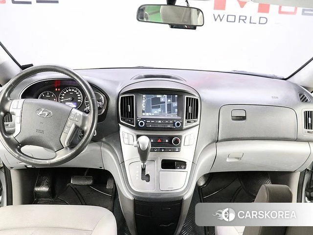 Hyundai The New Grand Starex id 4345510 из Кореи 17